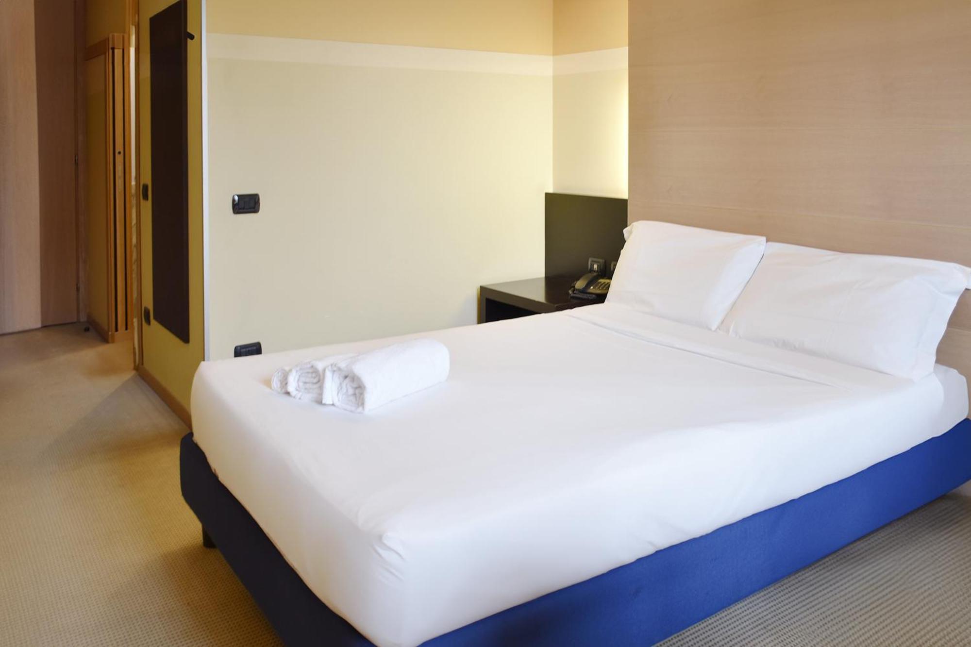 B&B Hotel Milano Cologno Studios Cologno Monzese Ngoại thất bức ảnh