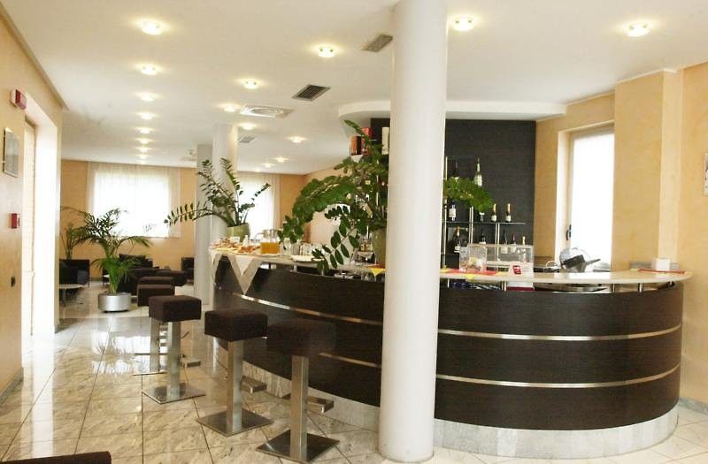 B&B Hotel Milano Cologno Studios Cologno Monzese Nhà hàng bức ảnh