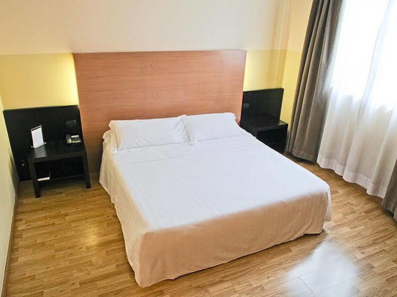 B&B Hotel Milano Cologno Studios Cologno Monzese Ngoại thất bức ảnh